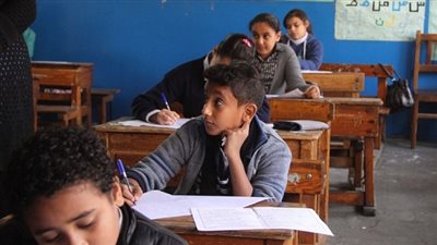 عاطل يزور شهادة الإعدادية نظير ١٢٠٠ جنيه في شبرا الخيمة