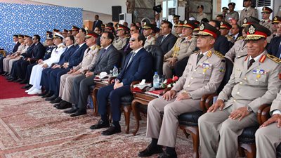 10 صور ترصد حفل تخريج الدفعة 157 من معهد ضباط الصف بحضور السيسي