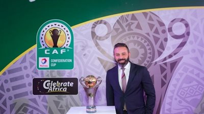 «الكاف» يهنئ حازم إمام بميلاده