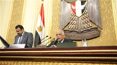 البرلمان يوافق على طريقة عقاب الموظف وفقا للخدمة المدنية