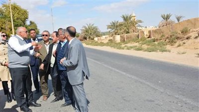 توسعة ورصف عدد من الشوارع الداخلية بالوادي الجديد