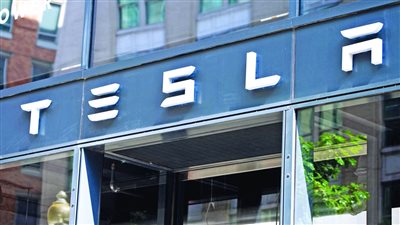 الاجتماع السنوي للمساهمين في تسلا يوافق على تجزئة كل سهم إلى ثلاثة