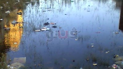 بعد توفير 65 مليون جنيه لها.. منطقة 15 مايو بجمصة غارقة في الصرف الصحي