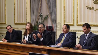 بالأرقام.. مصر على الطريق الصحيح.. رئيس الوزراء: حققنا فائضا ١٠٤ مليارات جنيه لأول مرة هذا العام.. صرف الدفعة الأخيرة من قرض صندوق النقد خلال أيام.. ومعيط: 