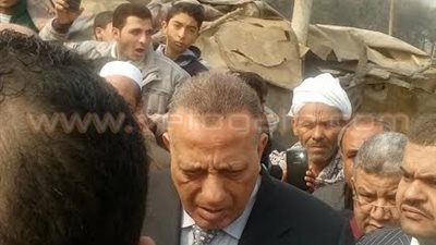 محافظ الجيزة: 5 آلاف جنيه لأسرة المتوفى وألفان للمصاب في «العياط»
