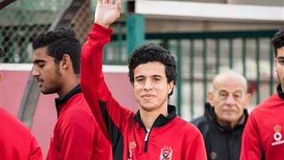 الأهلي يوافق على إعارة فوزي الحناوي لسموحة لمدة موسمين