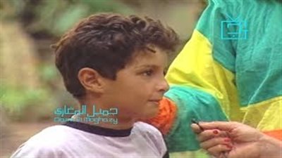 فيديو نادر.. أحمد الفيشاوي في طفولته: أتمنى أكون حارس مرمى لمصر