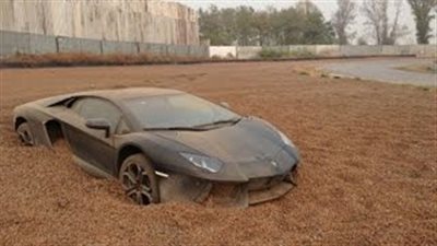 بالفيديو.. 13 مليون مشاهدة لأشهر حوادث السيارات الخارقة في 2015