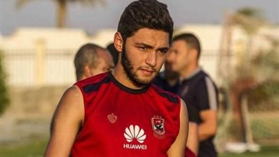الأهلي يكشف تطورات تأهيل كريم نيدفيد بعد عودته من ألمانيا