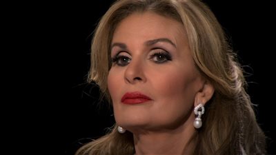 7 فنانين عرب على خطى «أنجيلينا جولي» فهل تلحق بهم «يسرا»