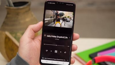 YouTube Music تتيح إمكانية التبديل بين الصوت والفيديو