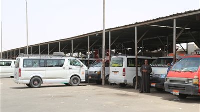 حملة على مواقف قنا للتعرف على مدى الالتزام بالتعريفة الجديدة