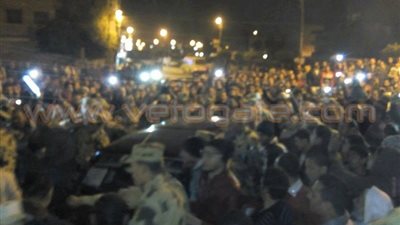 بالصور.. المئات يشيعون جثمان شهيد تفجيرات الشيخ زويد بالمنوفية