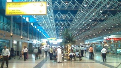 تأخر إقلاع ٣ رحلات في مطار القاهرة بسبب ظروف التشغيل