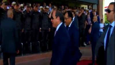 السيسي يصل إلى أكاديمية الشرطة لحضور حفل تخرج دفعة جديدة