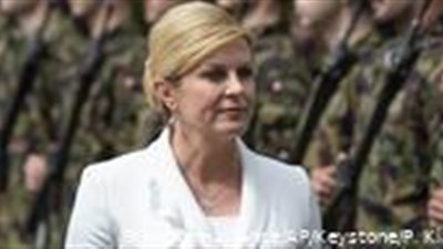 بعد النفي.. رئيسة كرواتيا تعترف باستخدام القوة ضد المهاجرين