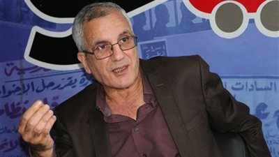 إعدام كليات الإعلام.. تحذيرات إعلاميين وصحفيين من الالتحاق بها.. 