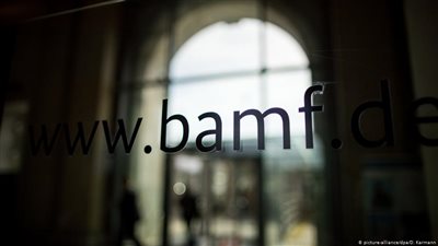 تأثير المتطرفين في دائرة اللجوء الألمانية على اللاجئين