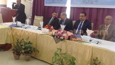 بدء مشروع علاج صيادلة الفيوم مجانًا ضد فيروس 