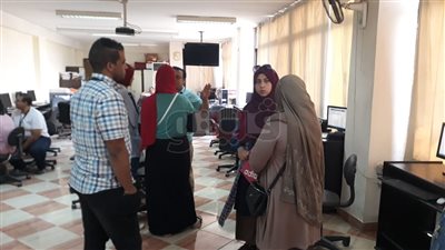 توفير 40 جهاز كمبيوتر أمام طلاب الثانوية العامة بـ