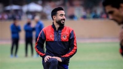 فحص طبي للاعب الأهلي قبل المران المسائي