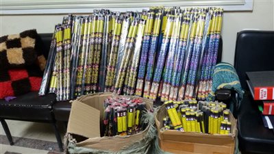 أمن الموانئ بالسويس يحبط تهريب ألعاب نارية قادمة من الصين