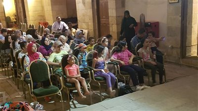 ورش كاريكاتير وعروض للسيرك القومي في مهرجان 