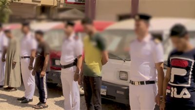 اللقطات الأولى لمداهمة أوكار المخدرات والسلاح في المحافظات (فيديو)