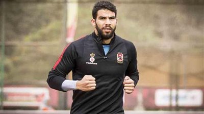 إكرامي يعود من ألمانيا.. ولاسارتي يطمئن على حالته