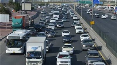 المرور: وقوع حادثين على الدائري وأكتوبر دون تأثر الحركة (فيديو)