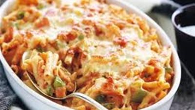 إعداد مكرونة فرن بالبارميزان والريحان على الطريقة الإيطالية