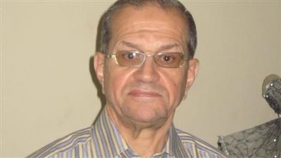 معرض الكتاب يفتتح يومه السابع بـ «حب الروائي فؤاد قنديل»