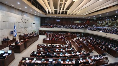 الكنيست يصادق على قانون «التفتيش الجسدي»