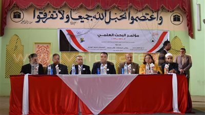 بالفيديو.. محافظ الفيوم يفتتح مؤتمر البحث العلمي