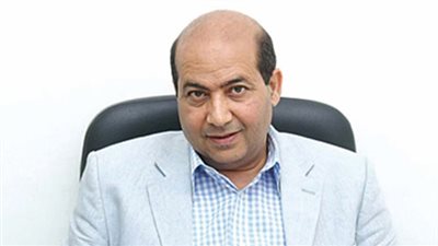 «الشناوي»: لم نشاهد عمرو دياب ومحمد منير في كليب واحد منذ زمن