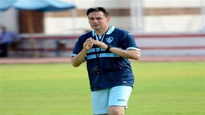 خالد جلال يدرس إجراء تعديلات على تشكيل الزمالك أمام الإسماعيلي