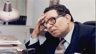 أحمد بهاء الدين يكتب: إسرائيل أولا أم قناة السويس؟