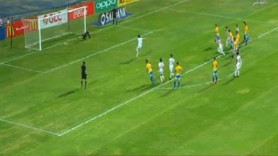 محمود علاء يتقدم بالهدف الأول للزمالك في الإسماعيلي (فيديو)