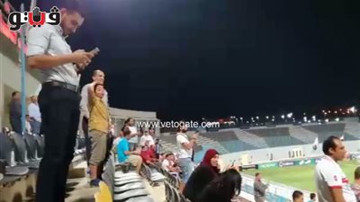 رد فعل جماهير الزمالك لحظة تسديد ضربة الجزاء في الإسماعيلي (فيديو)