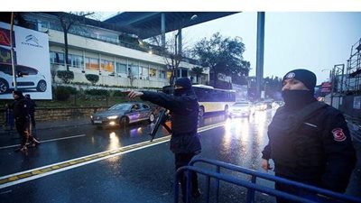 توقيف صحفيين روسيين في اسطنبول