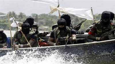 بريطانيا تعلن تعرض سفينة لهجوم بالقرب من ساحل اليمن