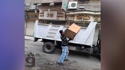 رفع الإشغالات المخالفة من الشوارع الرئيسية بالشرقية