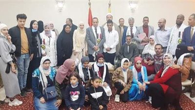 محافظ شمال سيناء يشهد على عقد زواج فتاة من أصحاب البصيرة بالعريش