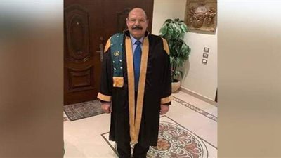 رئيس اللجنة المؤقتة بالزمالك يسمح للعضويات الموقوفة بدخول النادي بشكل مؤقت