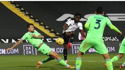 لاتسيو يفوز بصعوبة على سبيزيا 1/2 في الدوري الإيطالي