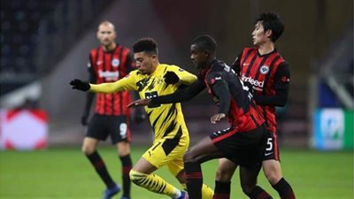 دورتموند يتعادل مع فرانكفورت 1/1 في الدوري الألماني
