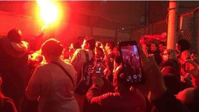 احتفالات صاخبة فى فروع الأهلي بعد التتويج بكأس مصر