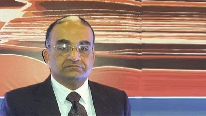 عاطف فاروق