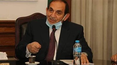 تفاصيل انضمام وزير الإنتاج الحربي الأسبق لحزب الوفد وسيناريو المناصب