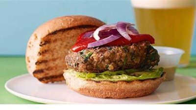 طريقة عمل برجر العدس البيتى